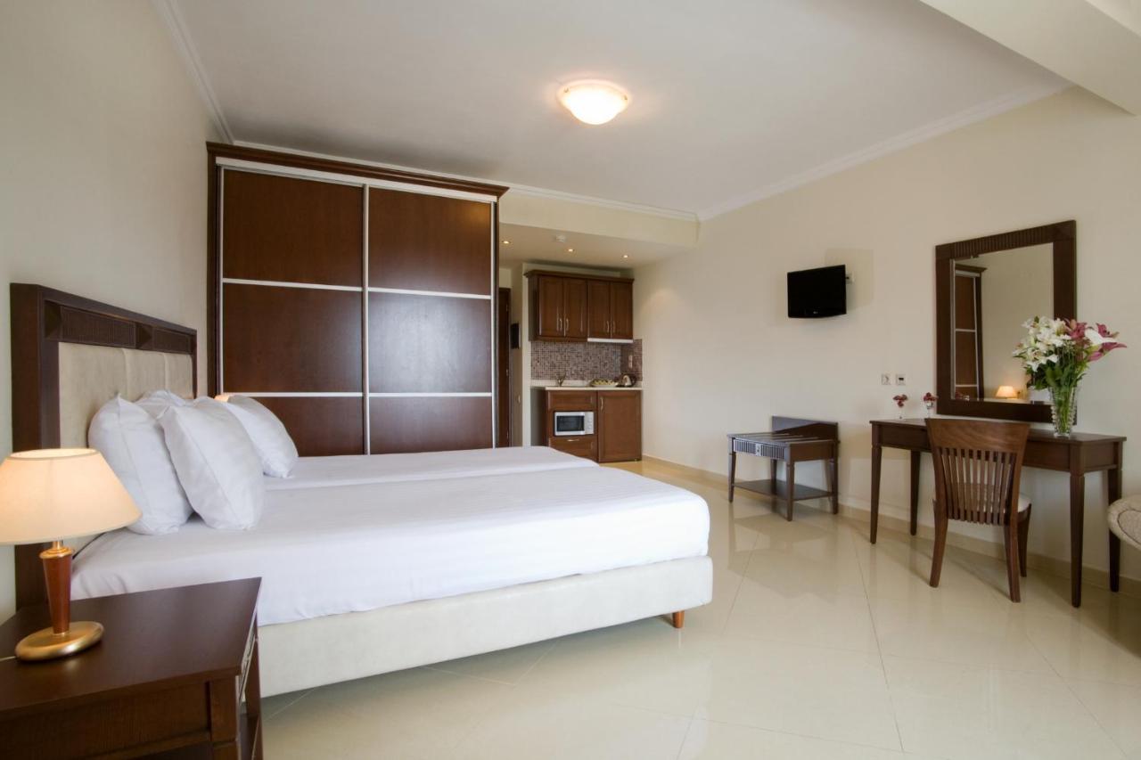 Hotel Royal Nidri Exterior foto